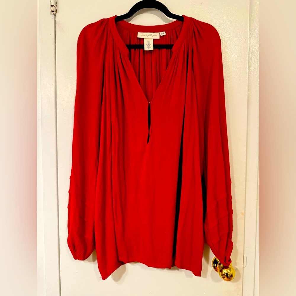 H&M Red Long Sleeve Pleated Blouse